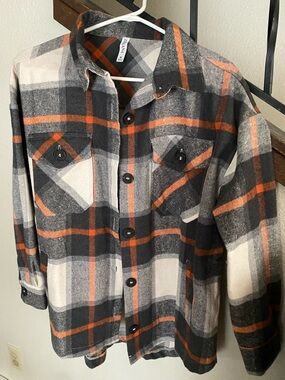 Zenana Outfitters Gray, Cream & Orange Plaid Shacket